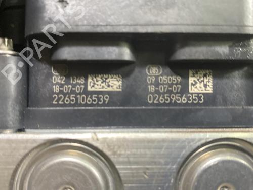 Used ABS pump ABS pump PEUGEOT 3008 II SUV (MC_, MR_, MJ_, M4_) 1.2 THP/ PureTech 130 (MRHNSM, MRHNSU, MRHNSJ, MRHNYW,... (131 hp) 19956254 19956254