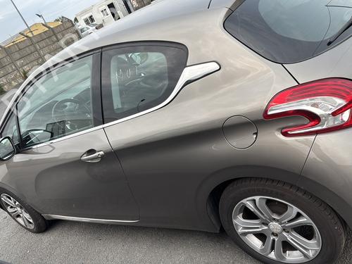 Left front window switch PEUGEOT 208 I (CA_, CC_) 1.4 HDi | BP31834481I27 - Image 25