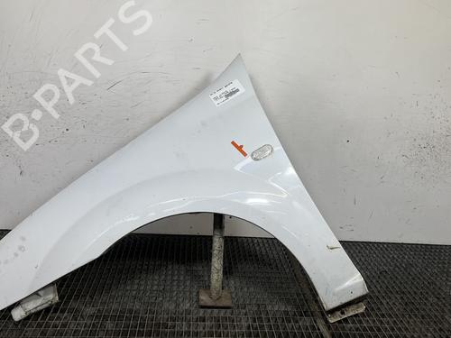 Używane Błotnik przedni lewy DACIA LOGAN MCV (KS_) 1.5 dCi (KS04) (88 hp) 29851265