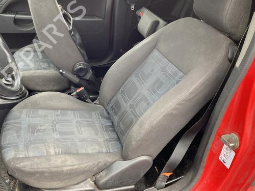 Bouchon de réservoir FORD FIESTA V (JH_, JD_) 1.25 16V | BP30777992C161