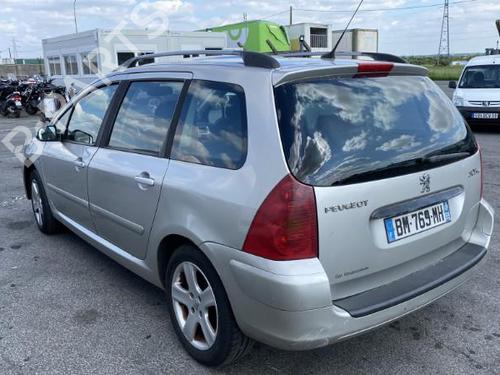 Fuse box PEUGEOT 307 Break (3E) 2.0 HDI 110 | BP24200332E1 