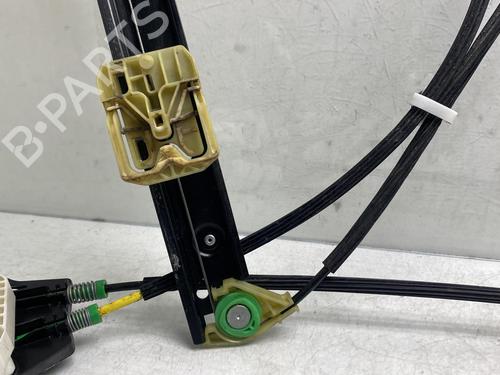 Used Front right window mechanism Front right window mechanism AUDI A1 (8X1, 8XK) 1.6 TDI (105 hp) 19961544 19961544