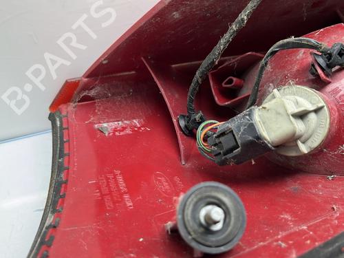 Right taillight FORD FOCUS I (DAW, DBW) 1.8 Turbo DI / TDDi | BP22939957C35 