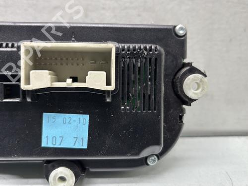 climate-control-skoda-superb-ii-3t4-2008-2009-2010-2011-2012-2013-2014-2015-27836497 main image