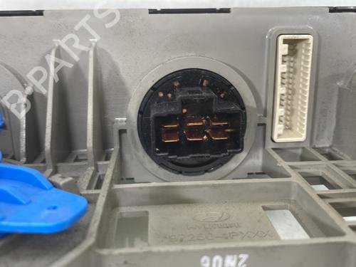 climate-control-hyundai-i20-i-pb-pbt-2008-2009-2010-2011-2012-2013-2014-2015-30389287 main image