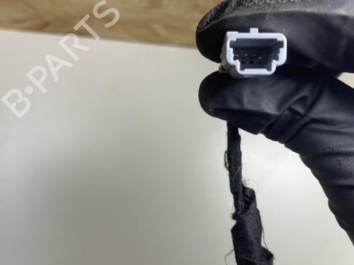 Seat buckle RENAULT CLIO IV (BH_) 0.9 TCe 90 (BHNF, BHMA, BHMH, BHJK, BHJR) | BP27632899I32 