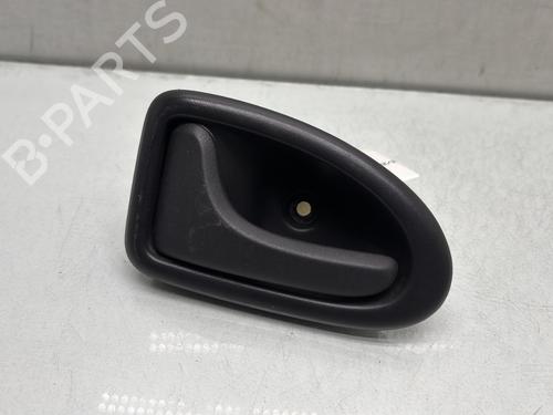 Venstre foran invendig håndtak RENAULT CLIO II (BB_, CB_) 1.2 (BB0A, BB0F, BB10, BB1K, BB28, BB2D, BB2H, CB0A,... | BP28705149I13 