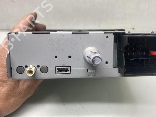Radio PEUGEOT PARTNER Box Body/MPV 1.6 HDi / BlueHDi 75 | BP19988056E6 