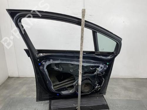 Used Left front door OPEL MERIVA B MPV (S10) 1.4 LPG (75) (120 hp) 28569532