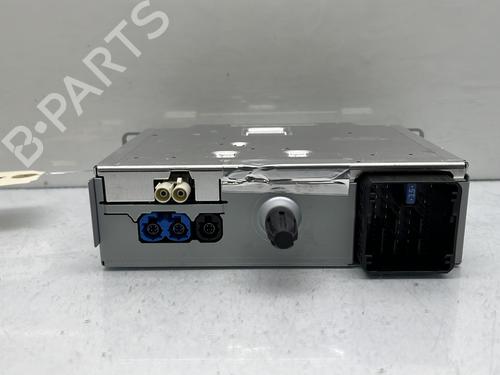 Used Radio Radio 22695581 22695581