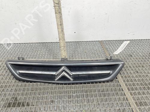 Used Grille CITROËN XSARA (N1) 1.8 i (90 hp) 28840933