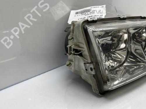 Used Right headlight VOLVO V40 Estate (645) 1.9 DI (102 hp) 19950890