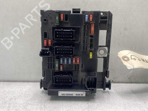 Used Fuse box PEUGEOT 206 Hatchback (2A/C) 1.4 HDi eco 70 (68 hp) 31646866