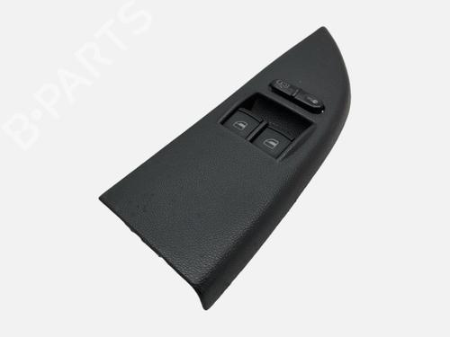 Used Left front window switch Left front window switch SKODA FABIA I (6Y2) 1.2 (64 hp) 40439286 40439286