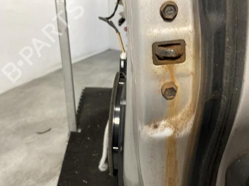 Left front door HYUNDAI TUCSON (JM) 2.0 CRDi All-wheel Drive | BP27522666C2 