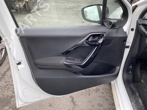 Left front window switch PEUGEOT 208 I (CA_, CC_) 1.6 BlueHDi 100 | BP24961400I27 - Image 33