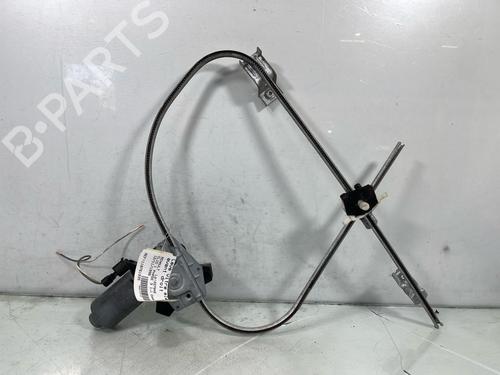 Rudehejsemekanisme Højre foran Rudehejsemekanisme Højre foran RENAULT CLIO I (B/C57_, 5/357_) 1.2 (5/357Y, 5/357K) (58 hp) 34242928 34242928