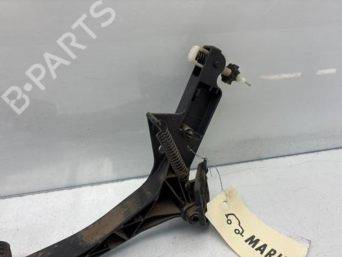 Used Pedal Pedal MERCEDES-BENZ E-CLASS (W210) E 290 Turbo-D (210.017) (129 hp) 36248987 36248987