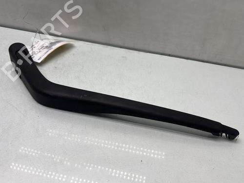 Used Rear windshield wiper arm TOYOTA YARIS (_P9_) 1.4 D-4D (NLP90_, NLP90R) (90 hp) 29507883