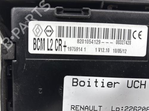Used Fuse box Fuse box RENAULT CLIO III (BR0/1, CR0/1) 1.5 dCi (C/BR0G, C/BR1G) (68 hp) 30872141 30872141