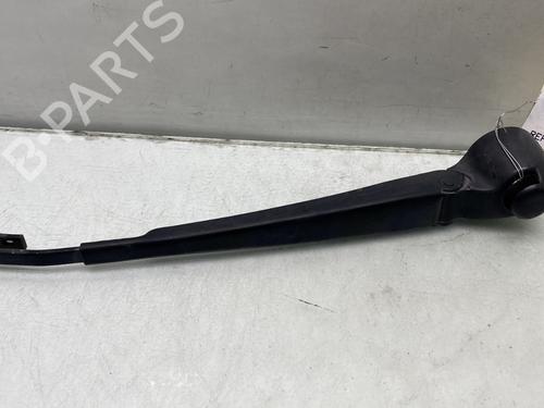 Used Rear windshield wiper arm Rear windshield wiper arm AUDI A4 B5 Avant (8D5) 1.9 TDI (115 hp) 24429059 24429059