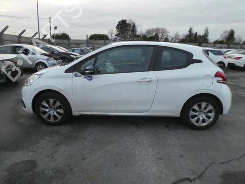 Engine control unit (ECU) PEUGEOT 208 I (CA_, CC_) 1.2 VTi 68 / PureTech 68 | BP21196958M57 