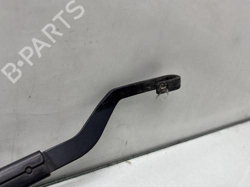 Used Front windshield wiper arm Front windshield wiper arm 29914653 29914653