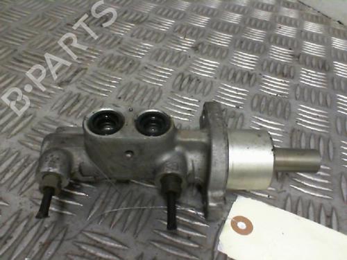 Used Brake master cylinder PEUGEOT 206 Hatchback (2A/C) 2.0 HDI 90 (90 hp) 19986915
