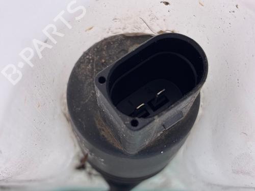 Used Windscreen washer tank Windscreen washer tank 39618027 39618027