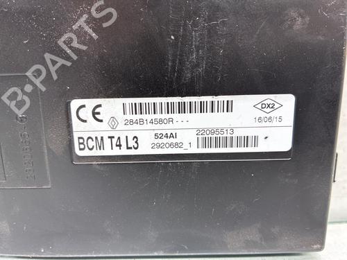 Used Fuse box Fuse box 38066268 38066268