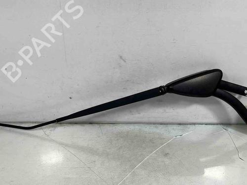Used Front windshield wiper arm Front windshield wiper arm 36549810 36549810