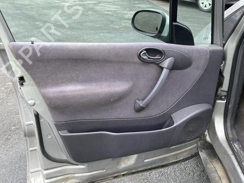 Left headlight MERCEDES-BENZ A-CLASS (W168) A 170 CDI (168.008) | BP31646691C28 