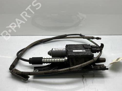 Used Electric handbrake OPEL INSIGNIA A Sports Tourer (G09) 1.6 CDTi (35) (136 hp) 23769051
