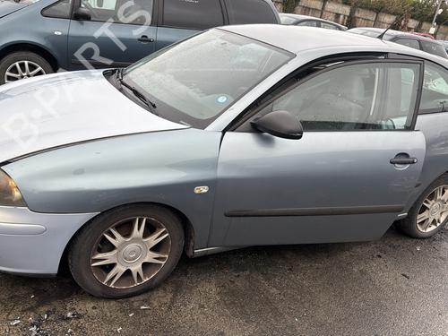 Rejilla SEAT IBIZA III (6L1) 1.9 SDI | BP36053050C40 - Image 21