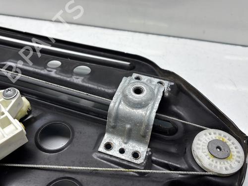 Rear left window mechanism BMW 1 Convertible (E88) 118 d | BP31834348C24 - Image 4