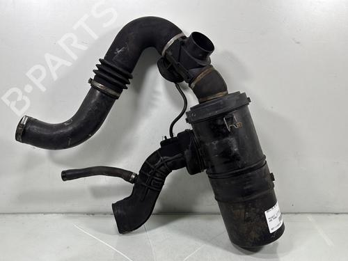 Used Air filter box PEUGEOT 205 II (20A/C) 1.6 Aut. (88 hp) 30082730