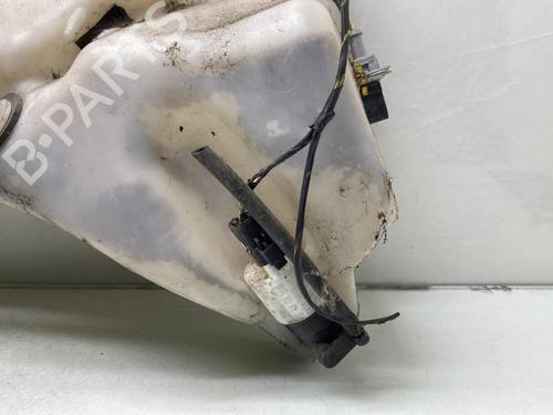 Used Windscreen washer tank PEUGEOT 607 (9D, 9U) 2.0 HDI (136 hp) 20219909