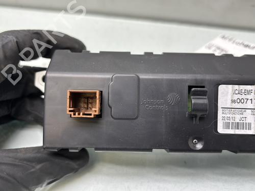display-monitor-citroen-c4-ii-nc_-2009-32441231 main image