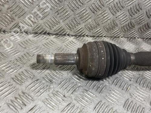Used Left front driveshaft DACIA SANDERO [2008-2025]  19949476