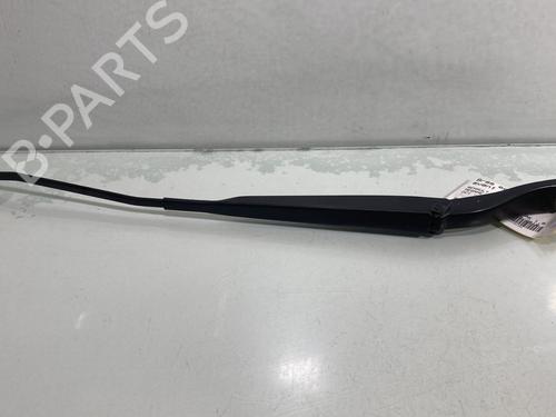 Used Front windshield wiper arm RENAULT MEGANE III Grandtour (KZ0/1) 1.9 dCi (KZ0J, KZ0N, KZ1S) (131 hp) 27632546