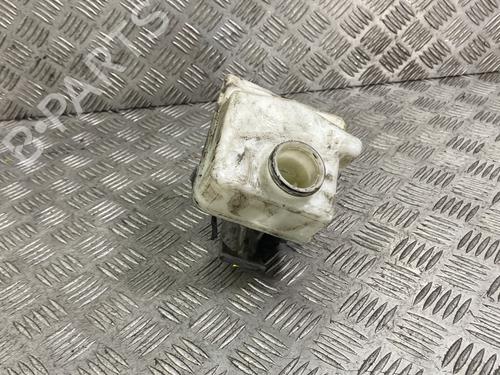 Used Brake master cylinder Brake master cylinder MERCEDES-BENZ M-CLASS (W166) ML 250 CDI / BlueTEC 4-matic (166.004, 166.003) (204 hp) 26020373 26020373