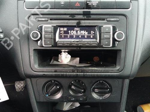 Radio VW POLO V (6R1, 6C1) 1.6 TDI | BP19977138E6 