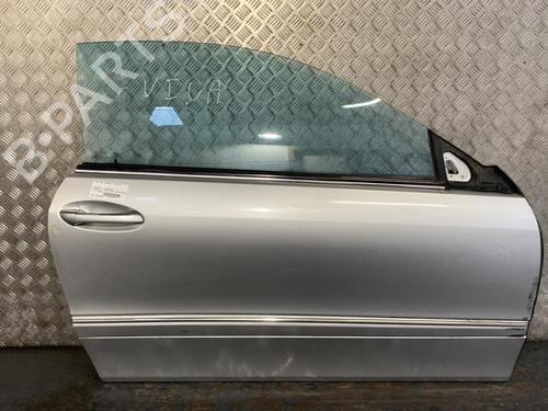 Used Right front door MERCEDES-BENZ CLK (C209) CLK 270 CDI (209.316) (170 hp) 21957057