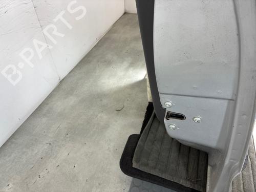 Used Right front door Right front door 39553168 39553168