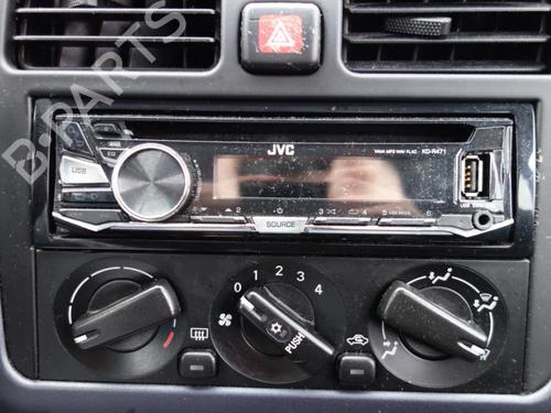 Klapa wlewu paliwa MITSUBISHI CARISMA (DA_)  | BP19983511C131 