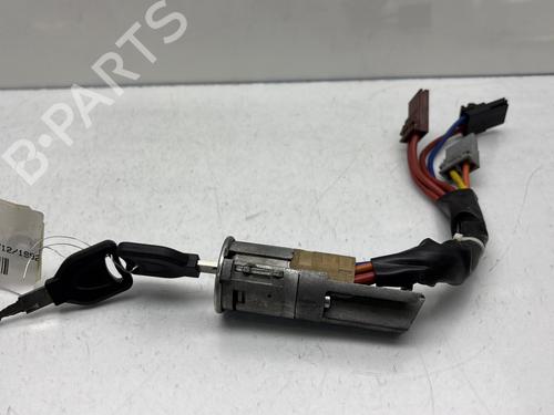 Used Ignition barrel PEUGEOT 405 II (4B) 1.6 (88 hp) 31641178