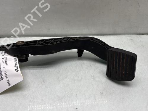 Used Clutch pedal PEUGEOT 206 Hatchback (2A/C) 1.4 i (75 hp) 32062677