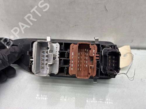 Left front window switch RENAULT LAGUNA II (BG0/1_) 1.9 dCi (BG1A, BG1V) | BP35896169I27 - Image 2