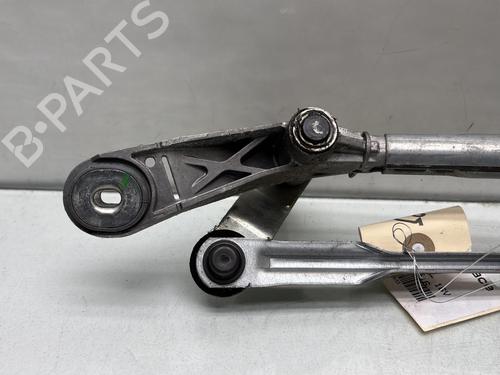 Used Front wiper motor Front wiper motor RENAULT MEGANE IV Hatchback (B9A/M/N_) 1.2 TCe 130 (B9MR) (130 hp) 29597459 29597459