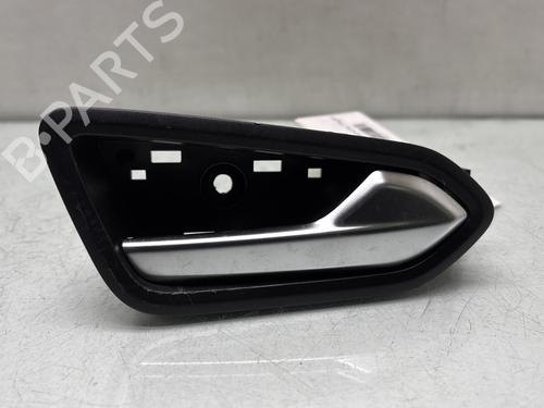 Højre fortil invendig håndtag RENAULT CLIO V (B7_) 1.3 TCe 130 (B7MF) (131 hp) 32063531